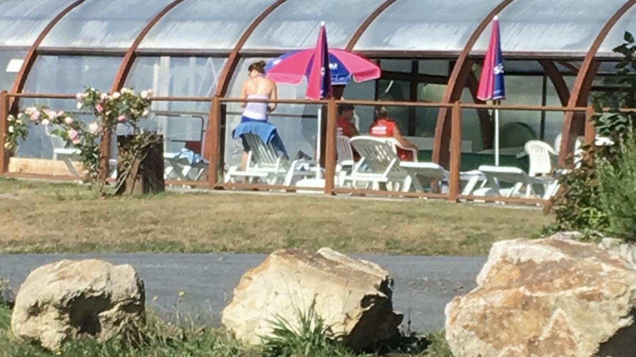 ホテル Domaine Litteau エクステリア 写真